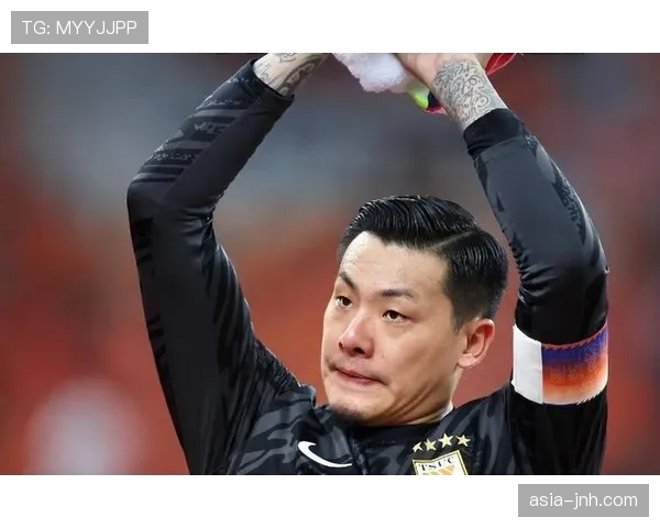 王大雷因比目鱼肌拉伤缺席津门虎之战，年轻门将获首发机会